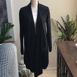 Barefoot Dreams Cozychic Lite Calypso Wrap  Black Sz. L/XL